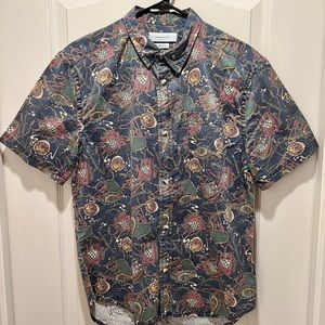UO Men’s Button Down Shirt Urban Outfitters Size Medium